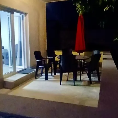 Apartman Ivanka Trogir Exterior photo